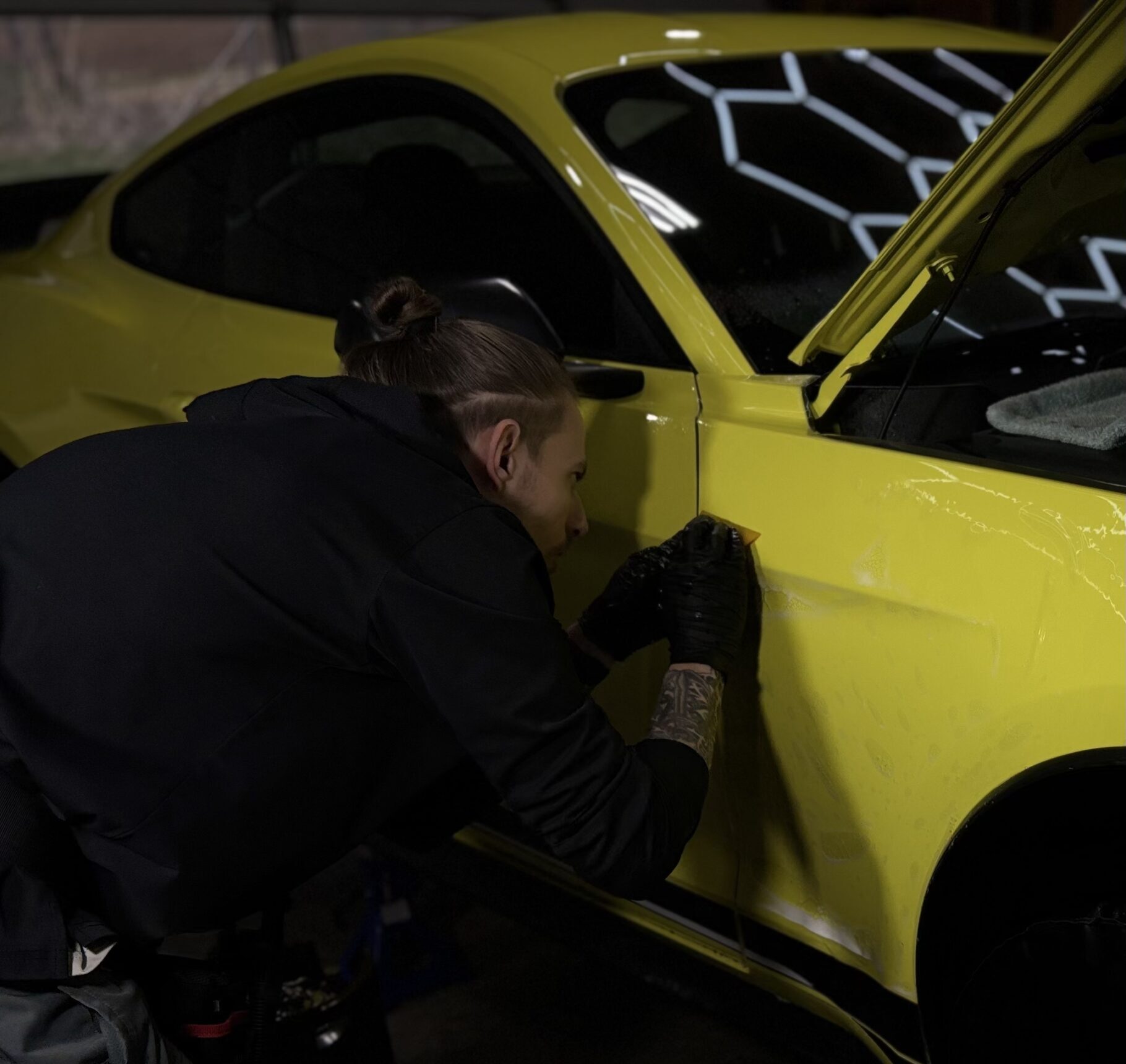 MUSTANG MACH 1 PPF INSTALLER